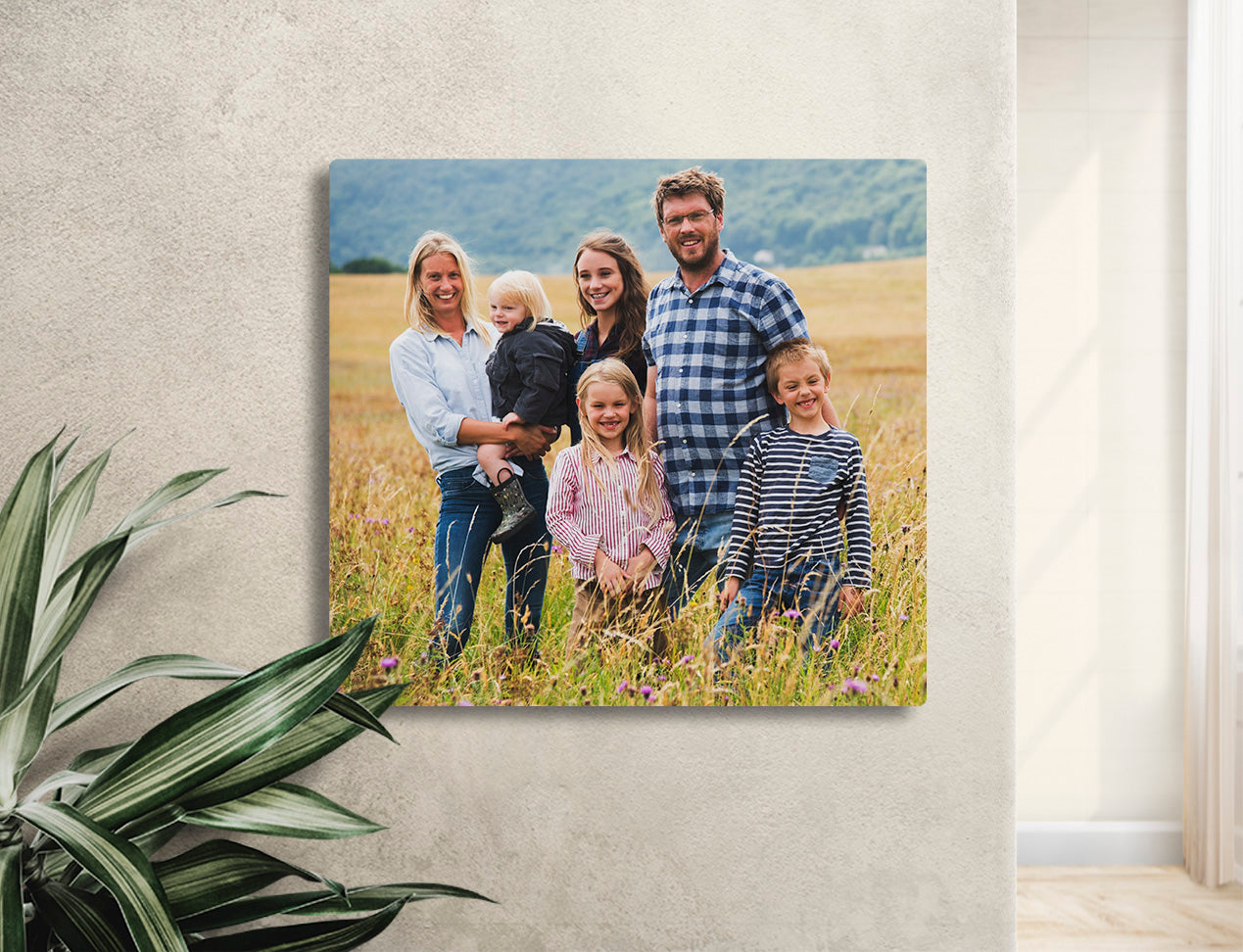 Round Metal Print personalised with kids and mom photo